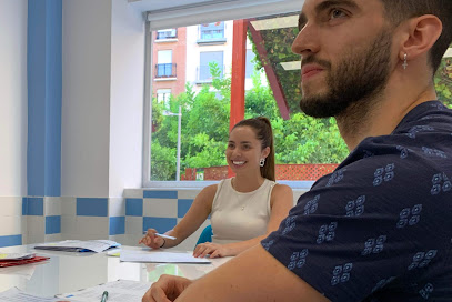 Cheeky English - Academia de inglés con Profesores Nativos