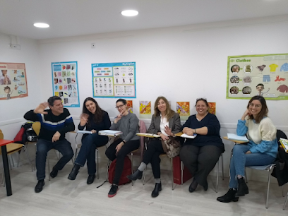 Escuela de Idiomas Barcelona | Comunica't